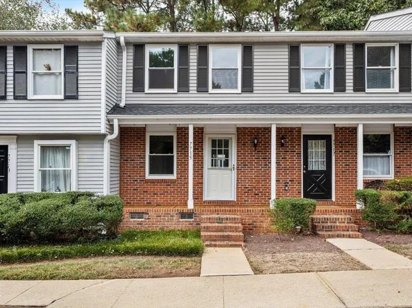 7715 Kingsberry Ct, Raleigh, NC 27615