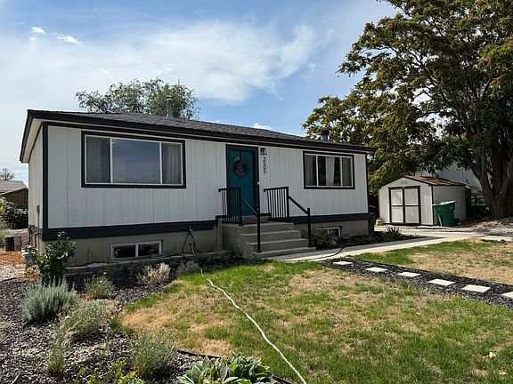 3rd image of 3505 W 8245 S
