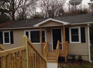 217 Turner St, Holly Springs, NC 27540