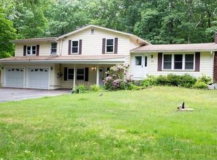 37 Pinewood Rd, Bolton, MA 01740