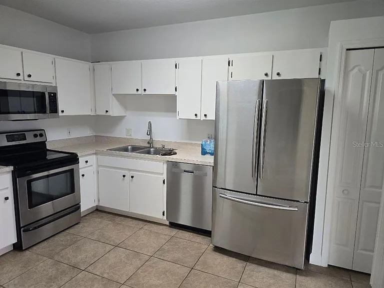 18002 Birdwater Dr — Photo 13