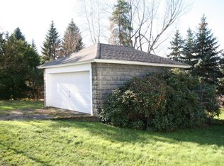 226 S Valley Ave, Olyphant, PA 18447