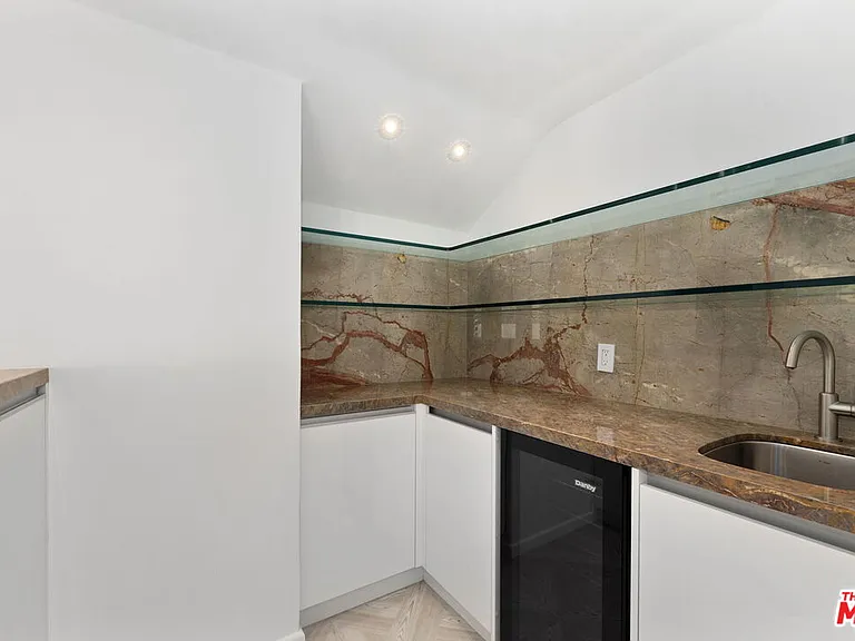 2937 Deep Canyon Dr — Photo 23