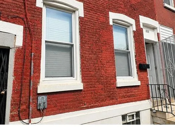 1111 W Colona St, Philadelphia, PA 19133