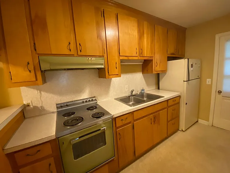 106 Strode Cir — Photo 14