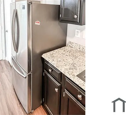 904 Swallow Crest Ct #D — Photo 23