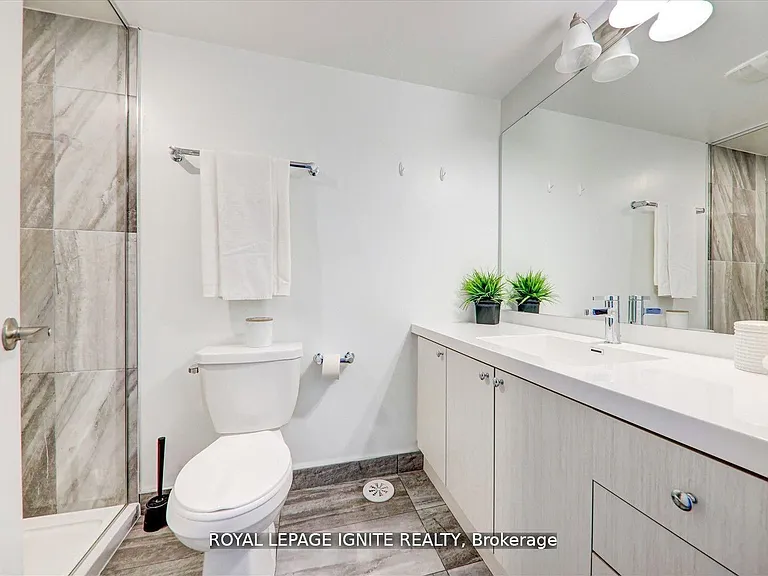 167 Downsview Park Blvd — Photo 24