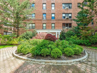 6735 Yellowstone Blvd APT 3O, Flushing, NY, 11375