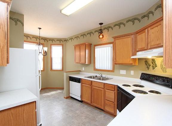 2nd image of 10121 Pleasure Creek Pkwy W