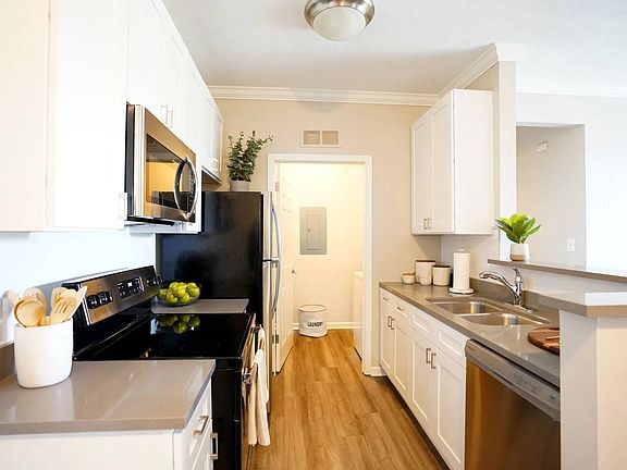 Kitchen and Laundry Closet