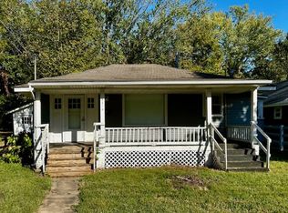 1144 S Crutcher Ave, Springfield, MO 65804