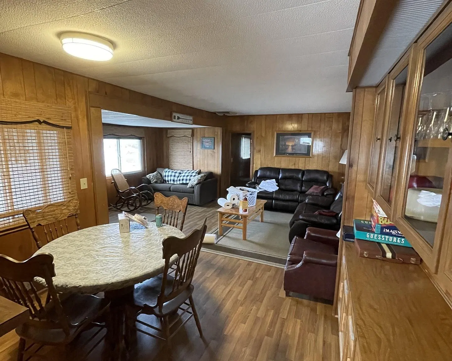 2 bed, 2000 sqft, $2,000 — Photo 4