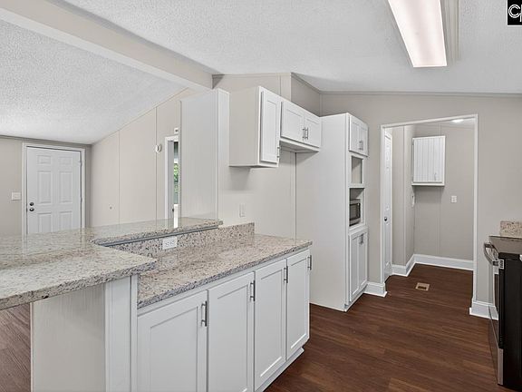4th image of 932 Haven Rd