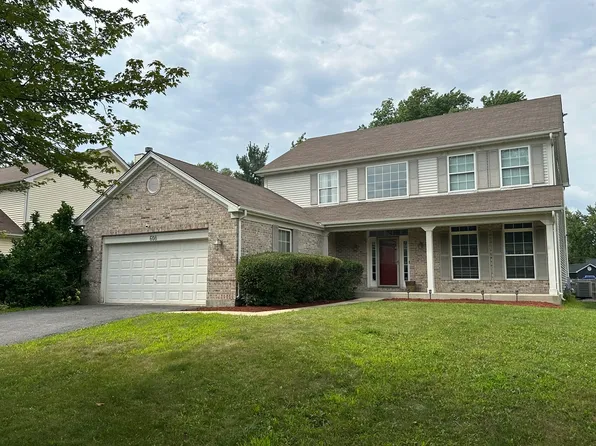 608 Manhattan Cir, Oswego, IL 60543