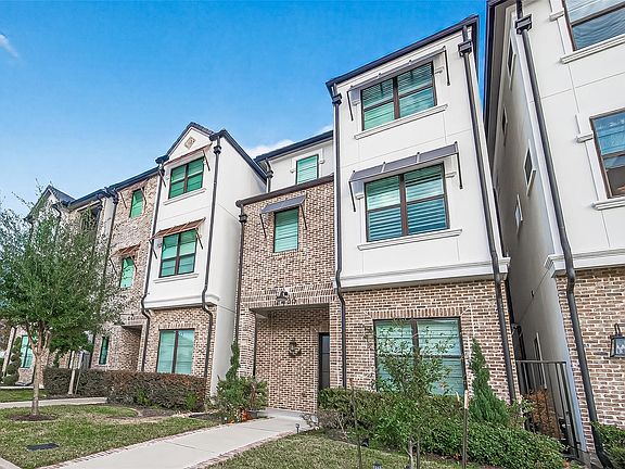 2nd image of 2435 Prairie Hollow Ln
