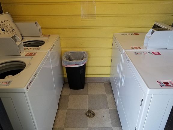 5th image of 8702 De Soto Ave #232