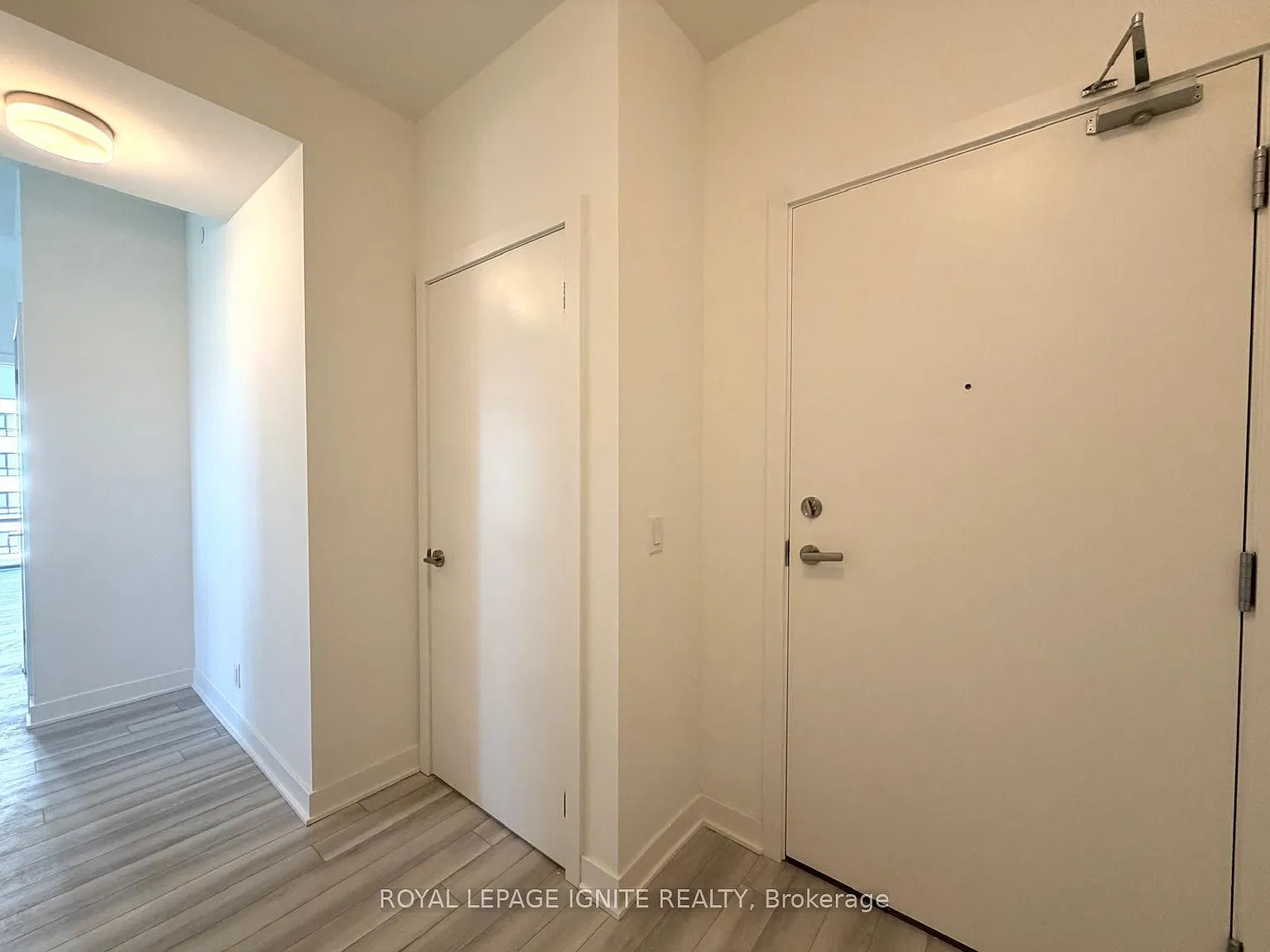 3 bed, $3,100 — Photo 4