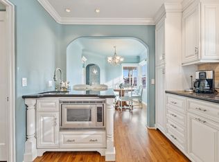 203 Seaview Ave, Santa Cruz, CA 95062