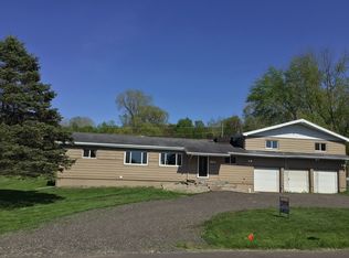 3069 S Edgar Rd E, Mason, MI 48854
