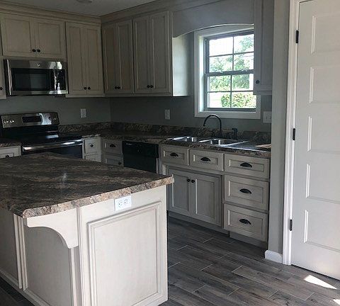 3rd image of 5150 Calvary Cir