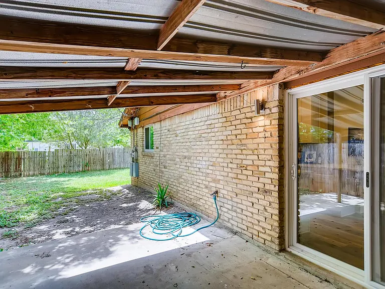 8513 Dryfield Dr #B — Photo 22