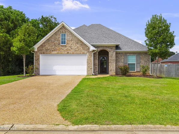 1125 Spanish Oak Dr, Pearl, MS 39208