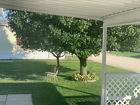 2nd image of 4504 S Maze Dr