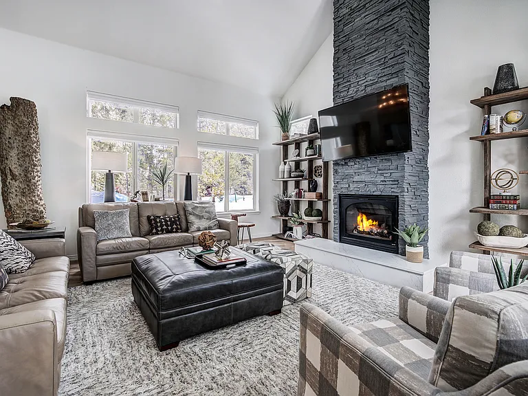 391 Lakeshore Loop — Photo 9