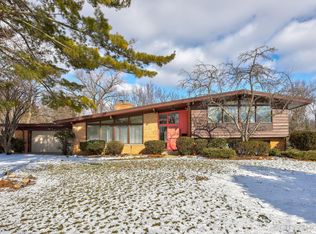 3965 N Big Spring Dr SW, Grandville, MI 49418