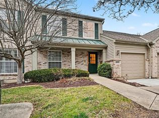 1624 Ashley Ct APT 303, Florence, KY 41042
