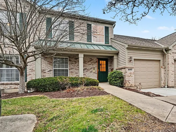 1624 Ashley Ct APT 303, Florence, KY 41042