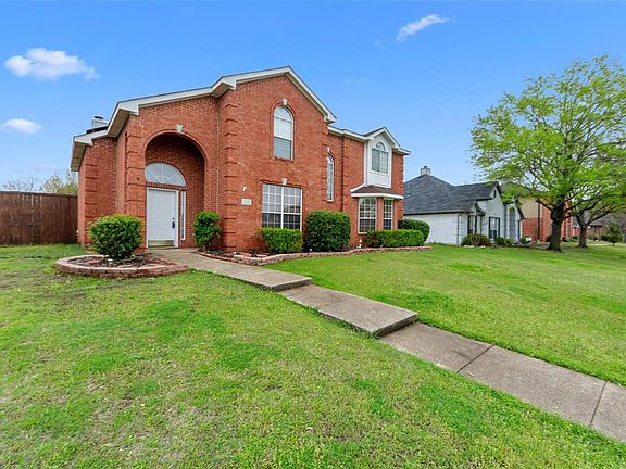 2nd image of 7005 Cottonwood Cir