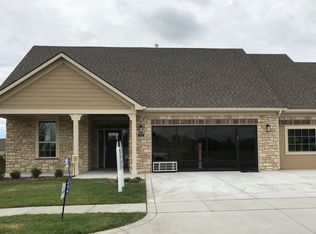 1043 E Clearlake St, Derby, KS 67037