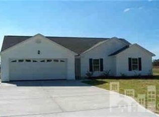 204 Bottle Branch Rd, Burgaw, NC 28425