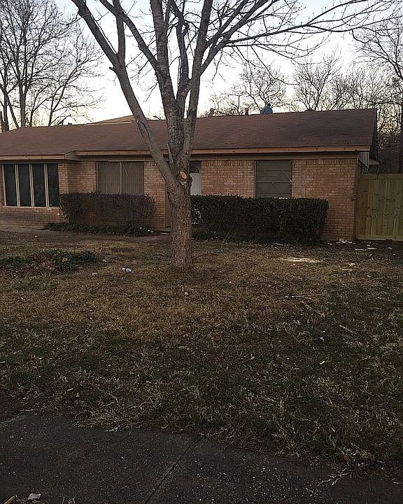 1st image of 6008 Lazy River Dr