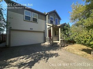 18001 Carlson Ave, Sandy, OR 97055