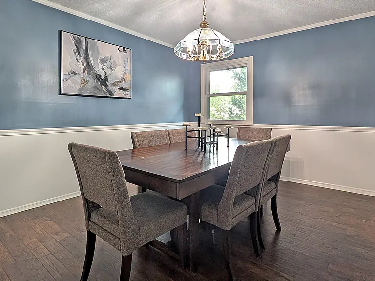 3204 W Twickingham Dr — Photo 12