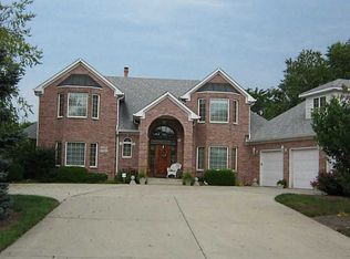 830 Ironwood Dr E, Brownsburg, IN 46112