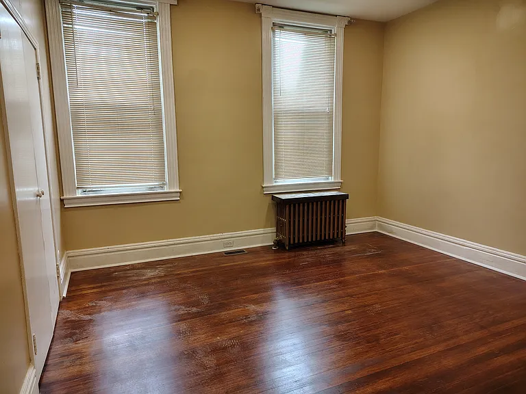 407 Elfinwild Rd — Photo 8