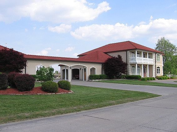 2nd image of 312 Ridge Dr