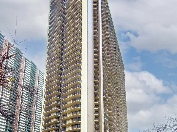 6007 N Sheridan Rd APT 30F, Chicago, IL 60660