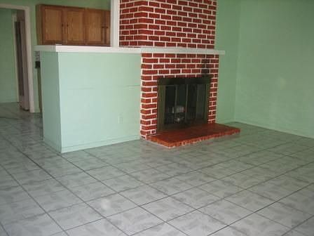 2nd image of 7828 Wentworth St