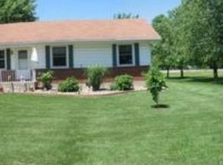 608 E Walnut St, Shelbina, MO 63468
