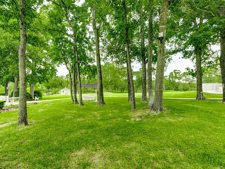 1961 FM 1375 Rd E — Photo 19