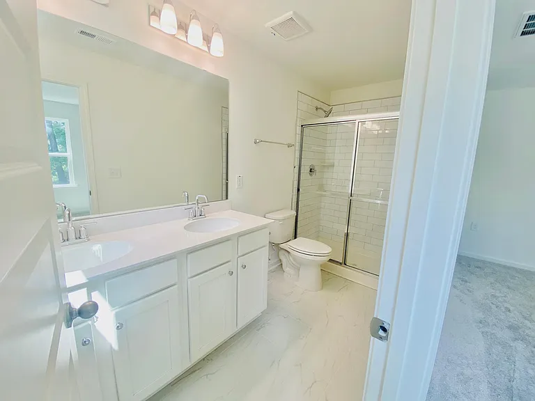 Owner's Bathroom