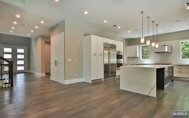 97 George St — Photo 3
