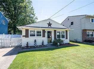 234 Traymore Blvd, Eastlake, OH