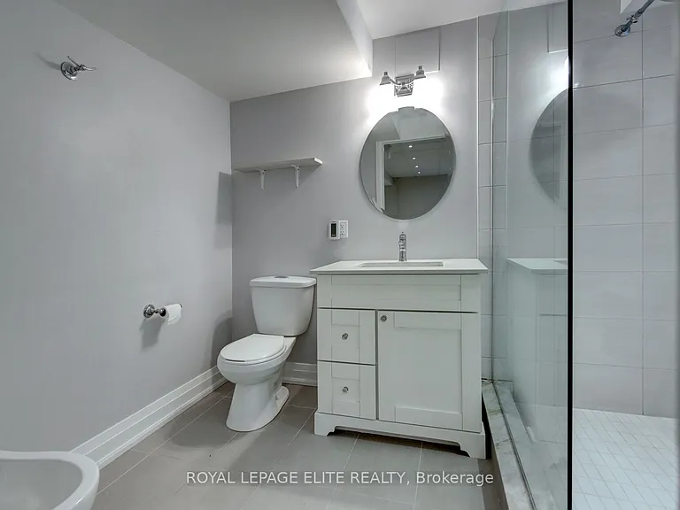 2437 Hilda Dr — Photo 27