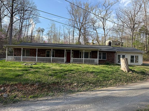 3rd image of 424 Old Dam Rd