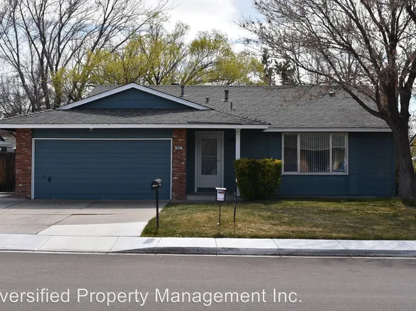 1867 Fieldcrest Dr, Sparks, NV 89434